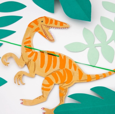 DINOZAURY zestaw dla 8 osób